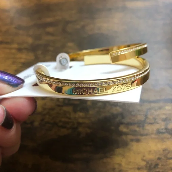 Michael Kors Earrings “NWT” - Picture 8 of 8